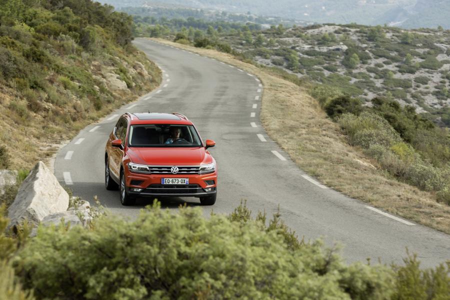  Volkswagen Tiguan Allspace 2017 года  (WW) (фото 43 из 55)